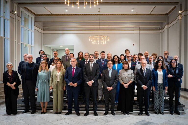 Comisión nacional para la conmemoración del centenario de la Generación del 27